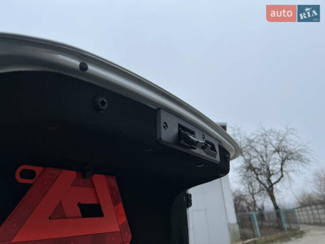 Сірий Мерседес Ц-Клас, об'ємом двигуна 1.8 л та пробігом 162 тис. км за 7299 $, фото 66 на Automoto.ua