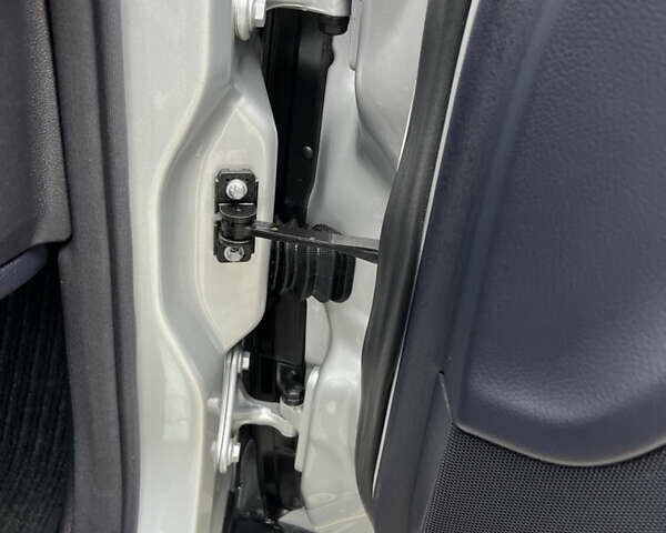 Сірий Мерседес Ц-Клас, об'ємом двигуна 1.8 л та пробігом 162 тис. км за 7299 $, фото 38 на Automoto.ua