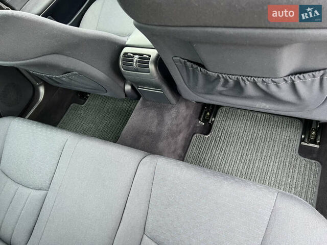 Сірий Мерседес Ц-Клас, об'ємом двигуна 1.8 л та пробігом 162 тис. км за 7299 $, фото 47 на Automoto.ua