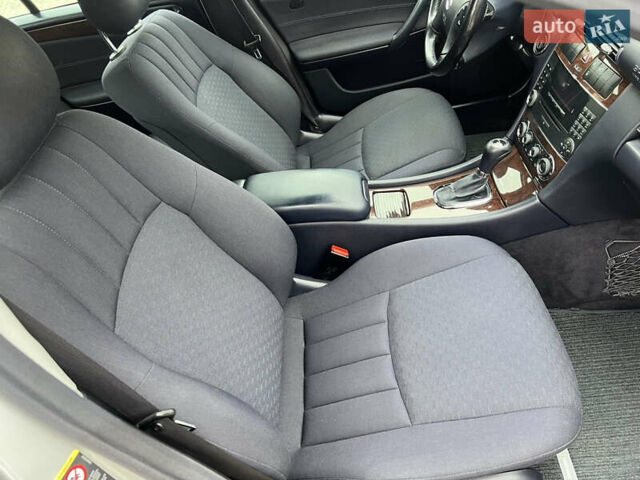 Сірий Мерседес Ц-Клас, об'ємом двигуна 1.8 л та пробігом 162 тис. км за 7299 $, фото 56 на Automoto.ua