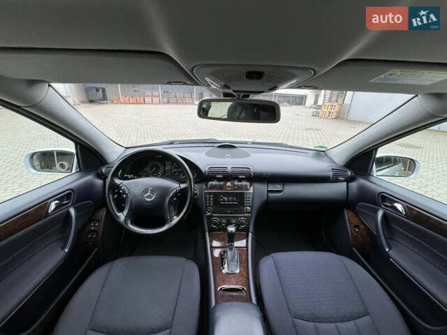 Сірий Мерседес Ц-Клас, об'ємом двигуна 1.8 л та пробігом 162 тис. км за 7299 $, фото 58 на Automoto.ua