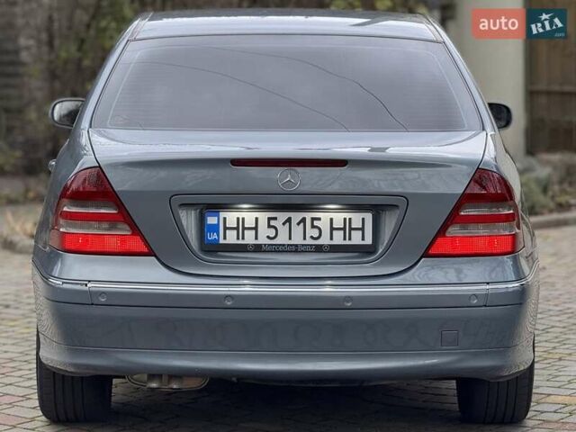 Серый Мерседес Ц-Класс, объемом двигателя 2.1 л и пробегом 260 тыс. км за 8500 $, фото 14 на Automoto.ua