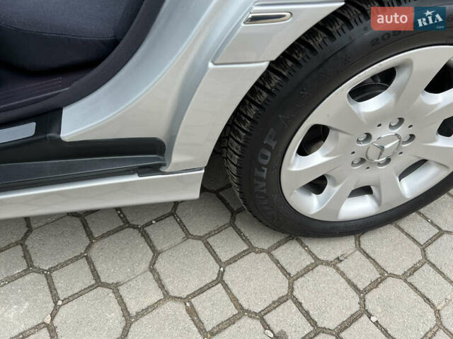 Сірий Мерседес Ц-Клас, об'ємом двигуна 1.8 л та пробігом 162 тис. км за 7299 $, фото 29 на Automoto.ua