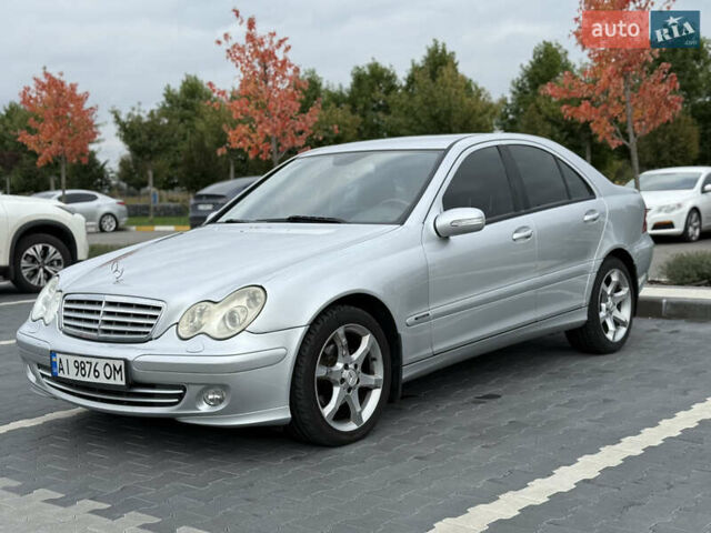 Серый Мерседес Ц-Класс, объемом двигателя 1.8 л и пробегом 212 тыс. км за 7600 $, фото 10 на Automoto.ua