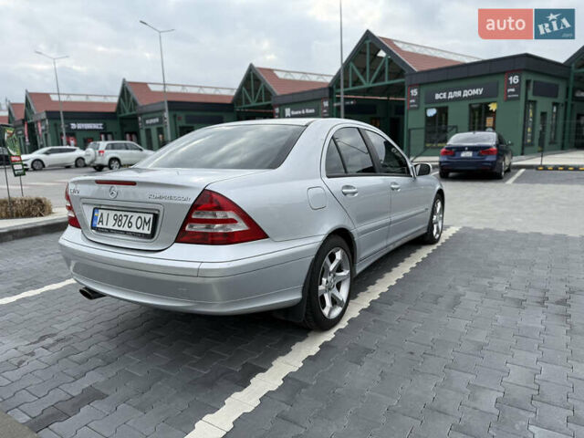 Серый Мерседес Ц-Класс, объемом двигателя 1.8 л и пробегом 212 тыс. км за 7600 $, фото 11 на Automoto.ua