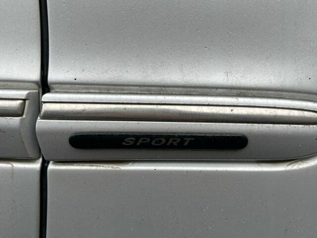 Серый Мерседес Ц-Класс, объемом двигателя 2.5 л и пробегом 414 тыс. км за 6000 $, фото 1 на Automoto.ua