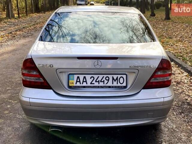 Серый Мерседес Ц-Класс, объемом двигателя 1.8 л и пробегом 278 тыс. км за 6500 $, фото 6 на Automoto.ua