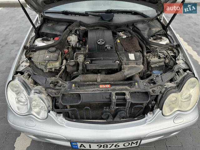 Серый Мерседес Ц-Класс, объемом двигателя 1.8 л и пробегом 212 тыс. км за 7600 $, фото 8 на Automoto.ua