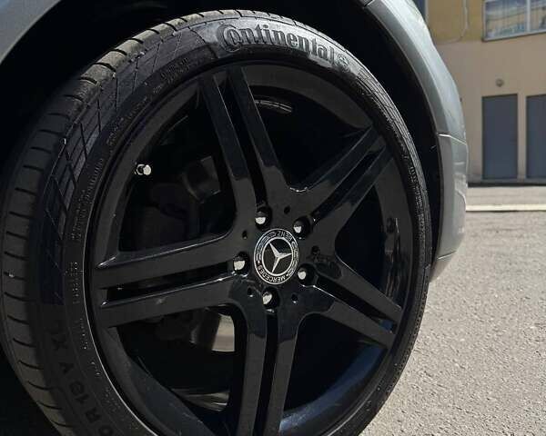 Сірий Мерседес Ц-Клас, об'ємом двигуна 1.8 л та пробігом 255 тис. км за 8000 $, фото 53 на Automoto.ua