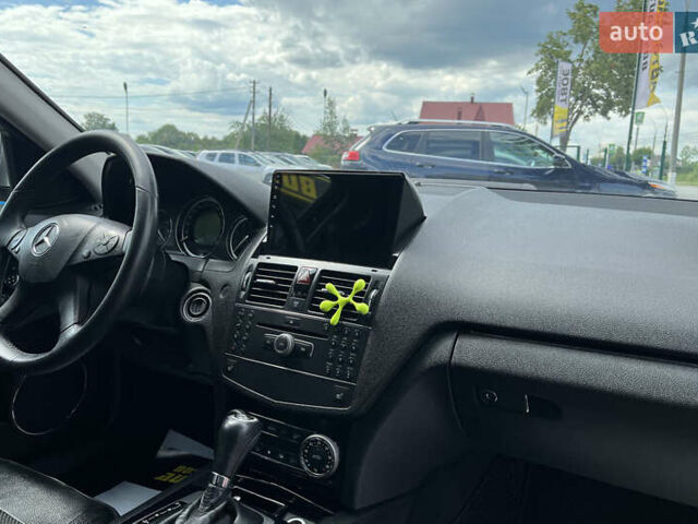 Сірий Мерседес Ц-Клас, об'ємом двигуна 1.8 л та пробігом 339 тис. км за 8500 $, фото 27 на Automoto.ua