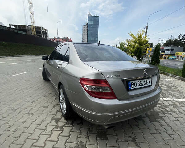 Серый Мерседес Ц-Класс, объемом двигателя 1.8 л и пробегом 203 тыс. км за 8200 $, фото 5 на Automoto.ua