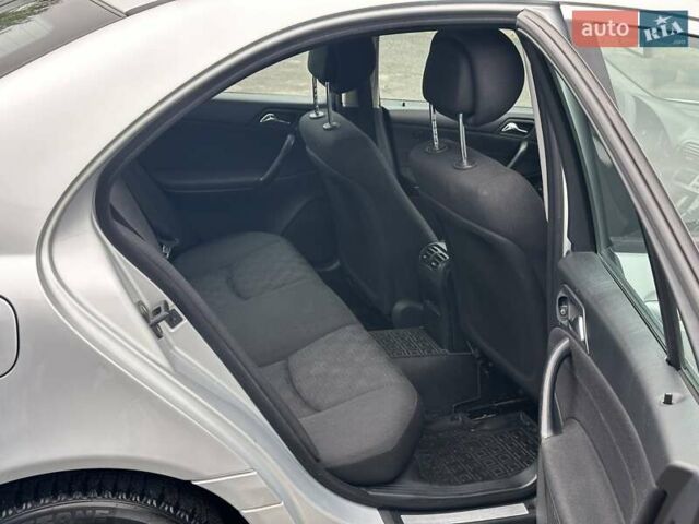 Сірий Мерседес Ц-Клас, об'ємом двигуна 1.8 л та пробігом 217 тис. км за 6190 $, фото 27 на Automoto.ua