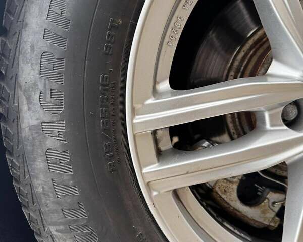 Сірий Мерседес Ц-Клас, об'ємом двигуна 3 л та пробігом 300 тис. км за 11000 $, фото 14 на Automoto.ua