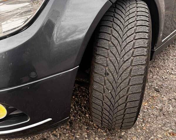 Сірий Мерседес Ц-Клас, об'ємом двигуна 3 л та пробігом 300 тис. км за 11000 $, фото 12 на Automoto.ua