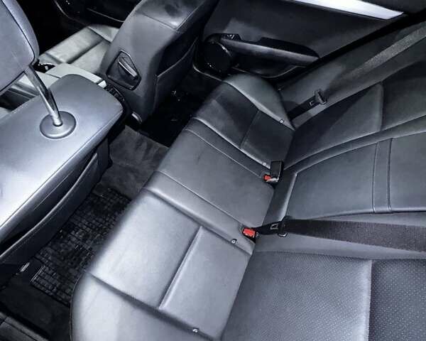 Серый Мерседес Ц-Класс, объемом двигателя 3 л и пробегом 99 тыс. км за 14800 $, фото 30 на Automoto.ua