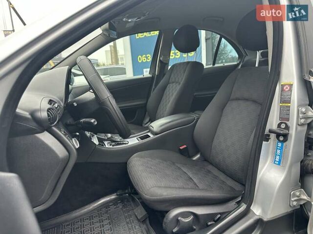 Сірий Мерседес Ц-Клас, об'ємом двигуна 1.8 л та пробігом 217 тис. км за 6190 $, фото 16 на Automoto.ua