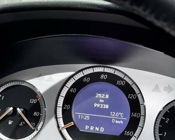 Серый Мерседес Ц-Класс, объемом двигателя 3 л и пробегом 99 тыс. км за 14800 $, фото 38 на Automoto.ua