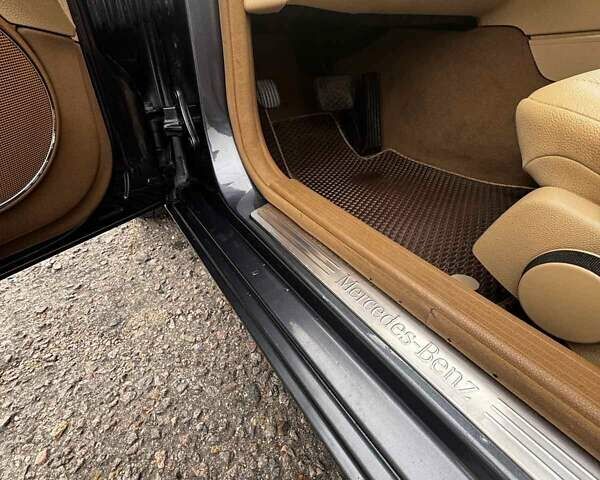 Сірий Мерседес Ц-Клас, об'ємом двигуна 3 л та пробігом 300 тис. км за 11000 $, фото 40 на Automoto.ua