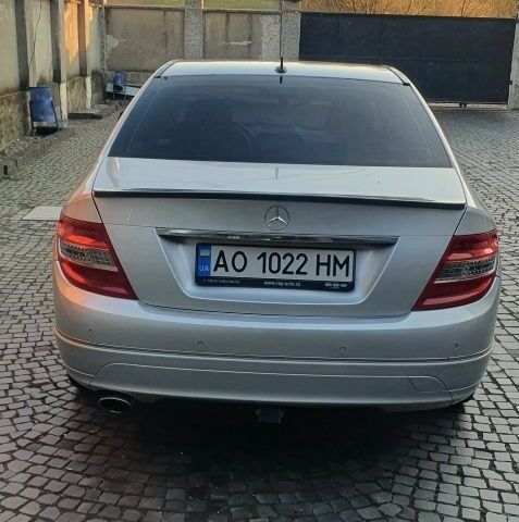 Серый Мерседес Ц-Класс, объемом двигателя 2.1 л и пробегом 355 тыс. км за 7100 $, фото 12 на Automoto.ua