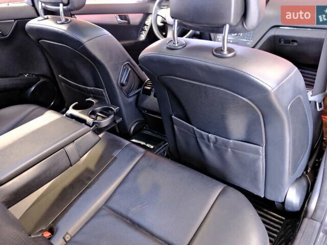 Сірий Мерседес Ц-Клас, об'ємом двигуна 3 л та пробігом 198 тис. км за 8900 $, фото 34 на Automoto.ua