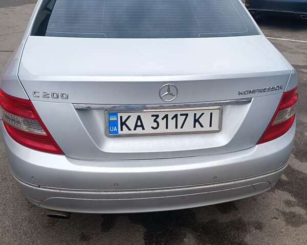 Сірий Мерседес Ц-Клас, об'ємом двигуна 1.8 л та пробігом 296 тис. км за 8400 $, фото 3 на Automoto.ua