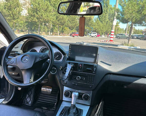 Сірий Мерседес Ц-Клас, об'ємом двигуна 3 л та пробігом 197 тис. км за 9000 $, фото 9 на Automoto.ua