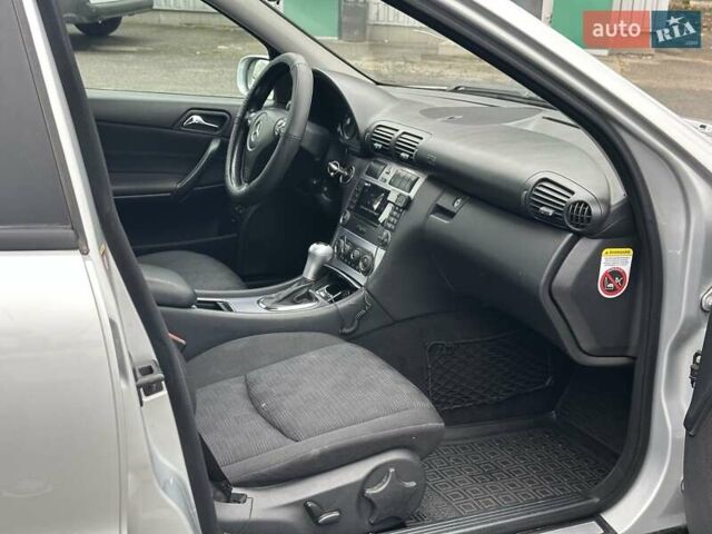 Сірий Мерседес Ц-Клас, об'ємом двигуна 1.8 л та пробігом 217 тис. км за 6190 $, фото 24 на Automoto.ua