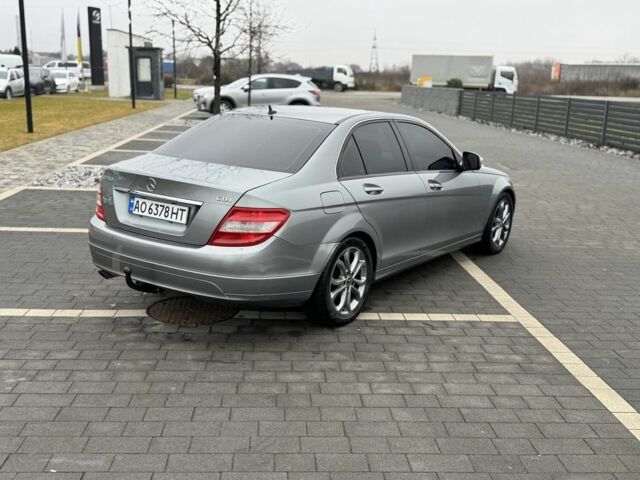 Сірий Мерседес Ц-Клас, об'ємом двигуна 2.1 л та пробігом 320 тис. км за 8450 $, фото 2 на Automoto.ua