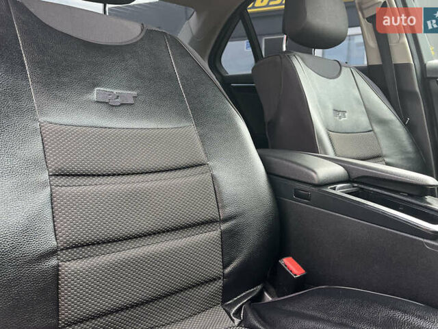 Сірий Мерседес Ц-Клас, об'ємом двигуна 1.8 л та пробігом 339 тис. км за 8500 $, фото 26 на Automoto.ua