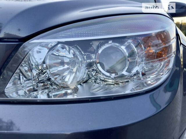 Сірий Мерседес Ц-Клас, об'ємом двигуна 2.15 л та пробігом 300 тис. км за 10800 $, фото 68 на Automoto.ua