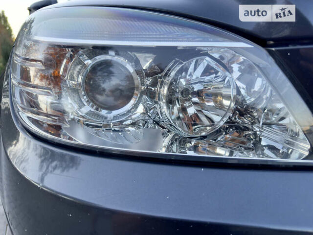 Сірий Мерседес Ц-Клас, об'ємом двигуна 2.15 л та пробігом 300 тис. км за 10800 $, фото 67 на Automoto.ua