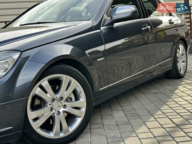 Мерседес Ц-Класс 2008 в Одессе на Automoto.ua Серый Мерседес Ц-Класс, объемом двигателя 1.8 л и пробегом 161 тыс. км за 11800 $, фото 20 на Automoto.ua