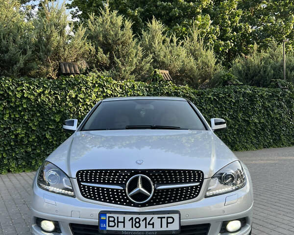 Серый Мерседес Ц-Класс, объемом двигателя 1.8 л и пробегом 226 тыс. км за 9000 $, фото 5 на Automoto.ua