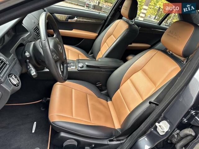 Мерседес Ц-Класс 2008 в Одессе на Automoto.ua Серый Мерседес Ц-Класс, объемом двигателя 1.8 л и пробегом 161 тыс. км за 11800 $, фото 59 на Automoto.ua