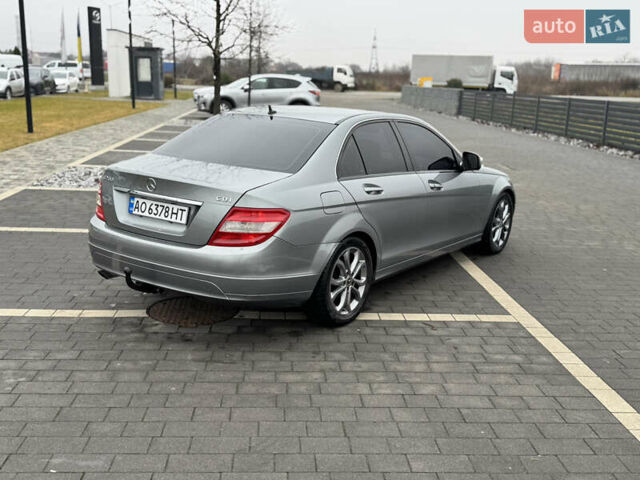Серый Мерседес Ц-Класс, объемом двигателя 2.2 л и пробегом 320 тыс. км за 8400 $, фото 4 на Automoto.ua