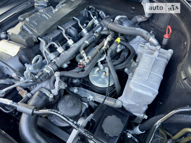 Сірий Мерседес Ц-Клас, об'ємом двигуна 2.15 л та пробігом 300 тис. км за 10800 $, фото 54 на Automoto.ua