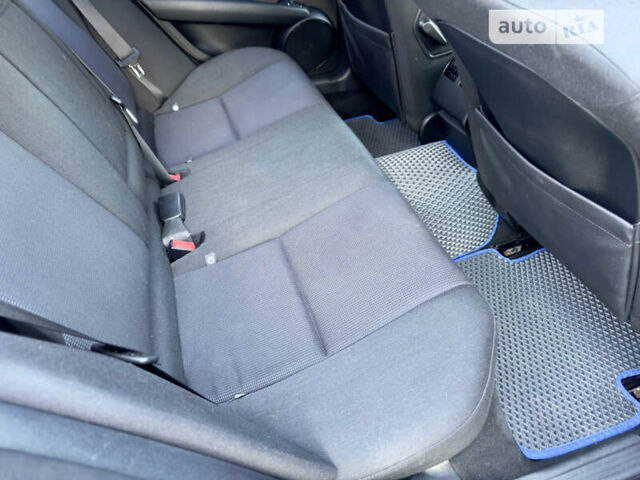 Сірий Мерседес Ц-Клас, об'ємом двигуна 2.15 л та пробігом 300 тис. км за 10800 $, фото 35 на Automoto.ua