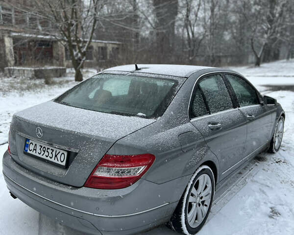 Серый Мерседес Ц-Класс, объемом двигателя 1.8 л и пробегом 133 тыс. км за 9550 $, фото 5 на Automoto.ua