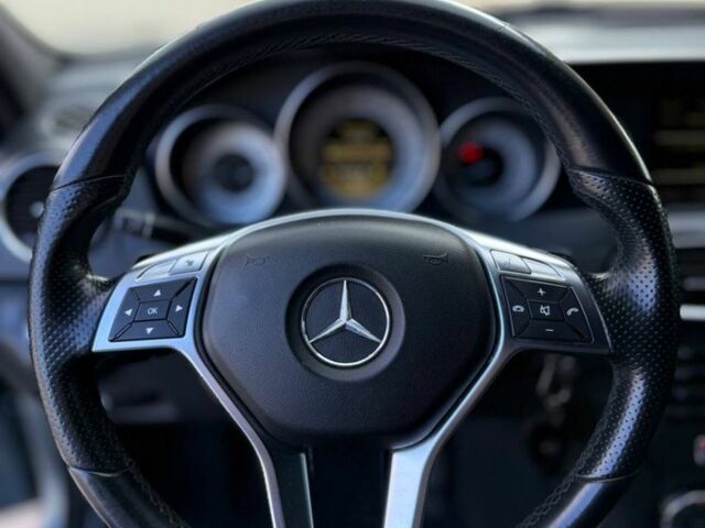 Сірий Мерседес Ц-Клас, об'ємом двигуна 0 л та пробігом 207 тис. км за 10299 $, фото 19 на Automoto.ua