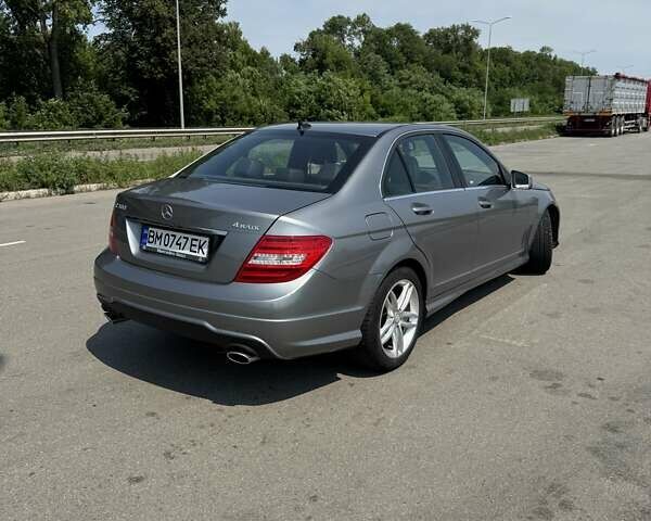 Сірий Мерседес Ц-Клас, об'ємом двигуна 3.5 л та пробігом 124 тис. км за 12800 $, фото 2 на Automoto.ua