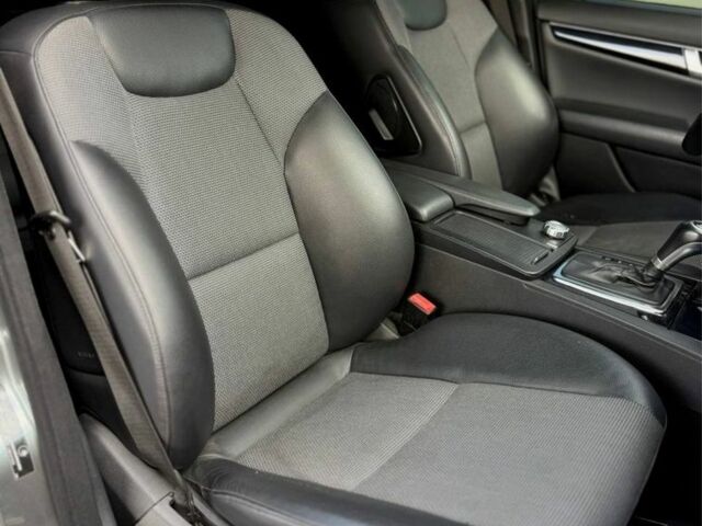 Сірий Мерседес Ц-Клас, об'ємом двигуна 0 л та пробігом 207 тис. км за 10299 $, фото 15 на Automoto.ua