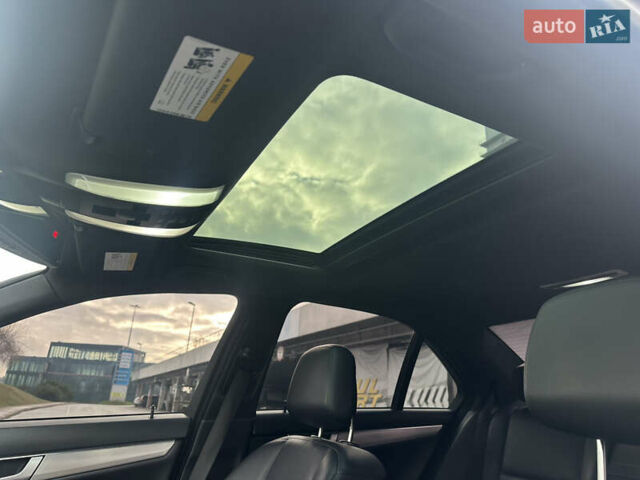 Серый Мерседес Ц-Класс, объемом двигателя 1.8 л и пробегом 236 тыс. км за 11500 $, фото 44 на Automoto.ua