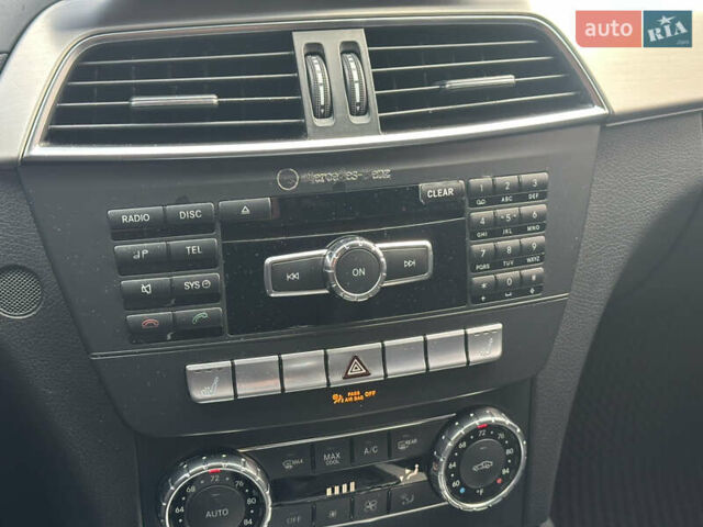 Серый Мерседес Ц-Класс, объемом двигателя 1.8 л и пробегом 236 тыс. км за 11500 $, фото 41 на Automoto.ua