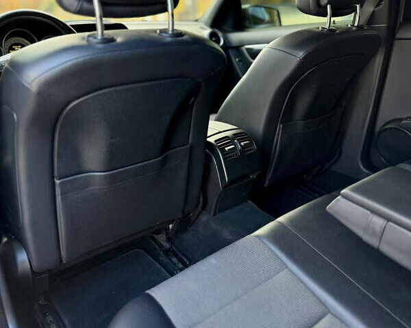 Серый Мерседес Ц-Класс, объемом двигателя 1.8 л и пробегом 207 тыс. км за 10399 $, фото 12 на Automoto.ua