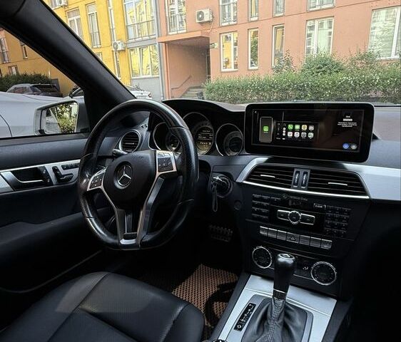 Сірий Мерседес Ц-Клас, об'ємом двигуна 1.8 л та пробігом 231 тис. км за 11200 $, фото 3 на Automoto.ua