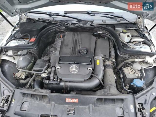 Серый Мерседес Ц-Класс, объемом двигателя 1.8 л и пробегом 209 тыс. км за 11500 $, фото 10 на Automoto.ua