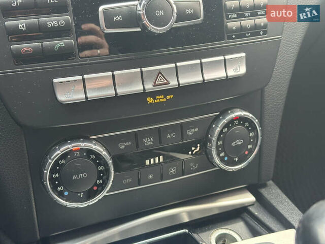 Серый Мерседес Ц-Класс, объемом двигателя 1.8 л и пробегом 236 тыс. км за 11500 $, фото 42 на Automoto.ua