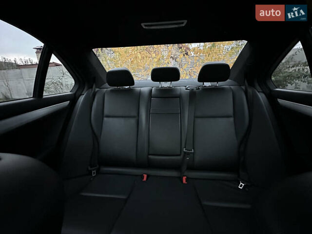 Серый Мерседес Ц-Класс, объемом двигателя 1.8 л и пробегом 135 тыс. км за 12000 $, фото 19 на Automoto.ua