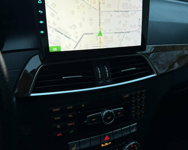 Серый Мерседес Ц-Класс, объемом двигателя 1.8 л и пробегом 63 тыс. км за 10900 $, фото 23 на Automoto.ua