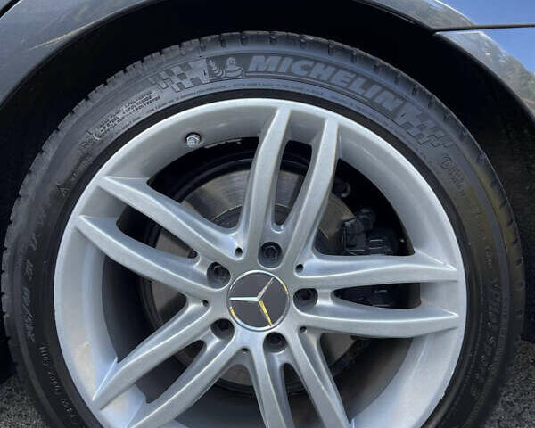 Серый Мерседес Ц-Класс, объемом двигателя 1.8 л и пробегом 190 тыс. км за 10500 $, фото 9 на Automoto.ua